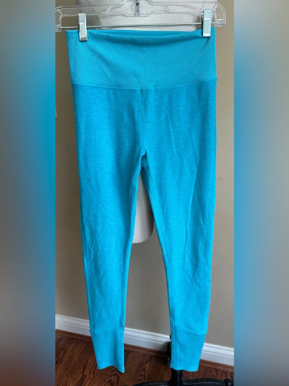 Alo Yoga High Waist Alosoft Lounge Leggings, Medium